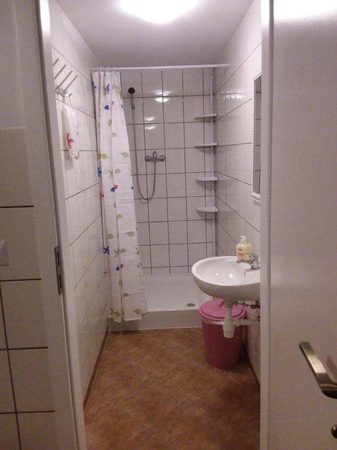 Small Twin Room,1032371204:JPEG